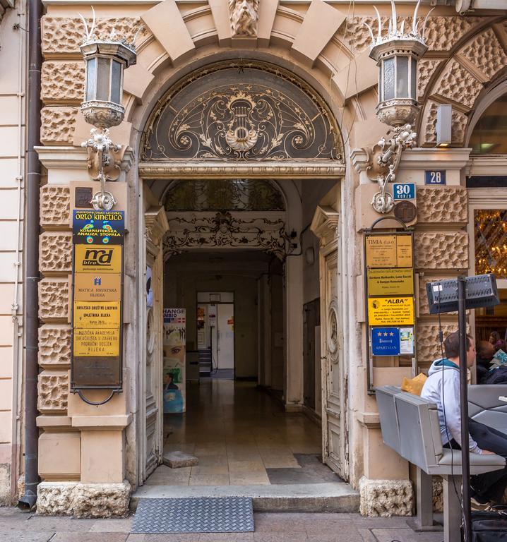 Apartment Korzo Filodrammatica Rijeka Zewnętrze zdjęcie